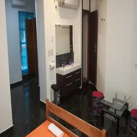 아파트 필 센타르 아파트먼트 자다르